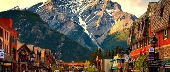 مسافران این تابستان در کدام شهرهای کانادا بیشتر برای هتل هزینه کردند؟